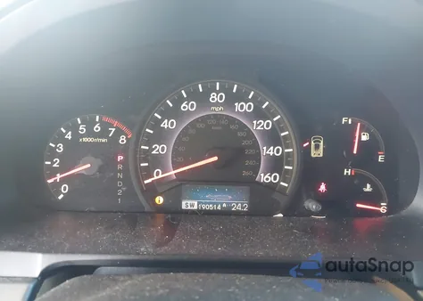 2005 Honda Odyssey Touring from USA, damaged, VIN 5FNRL38855B010350